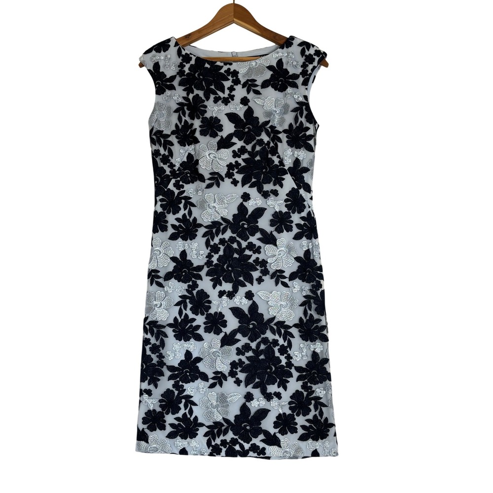 Lauren Ralph Lauren Floral Blue Embroidered Mesh Sheath Dress Size 2
